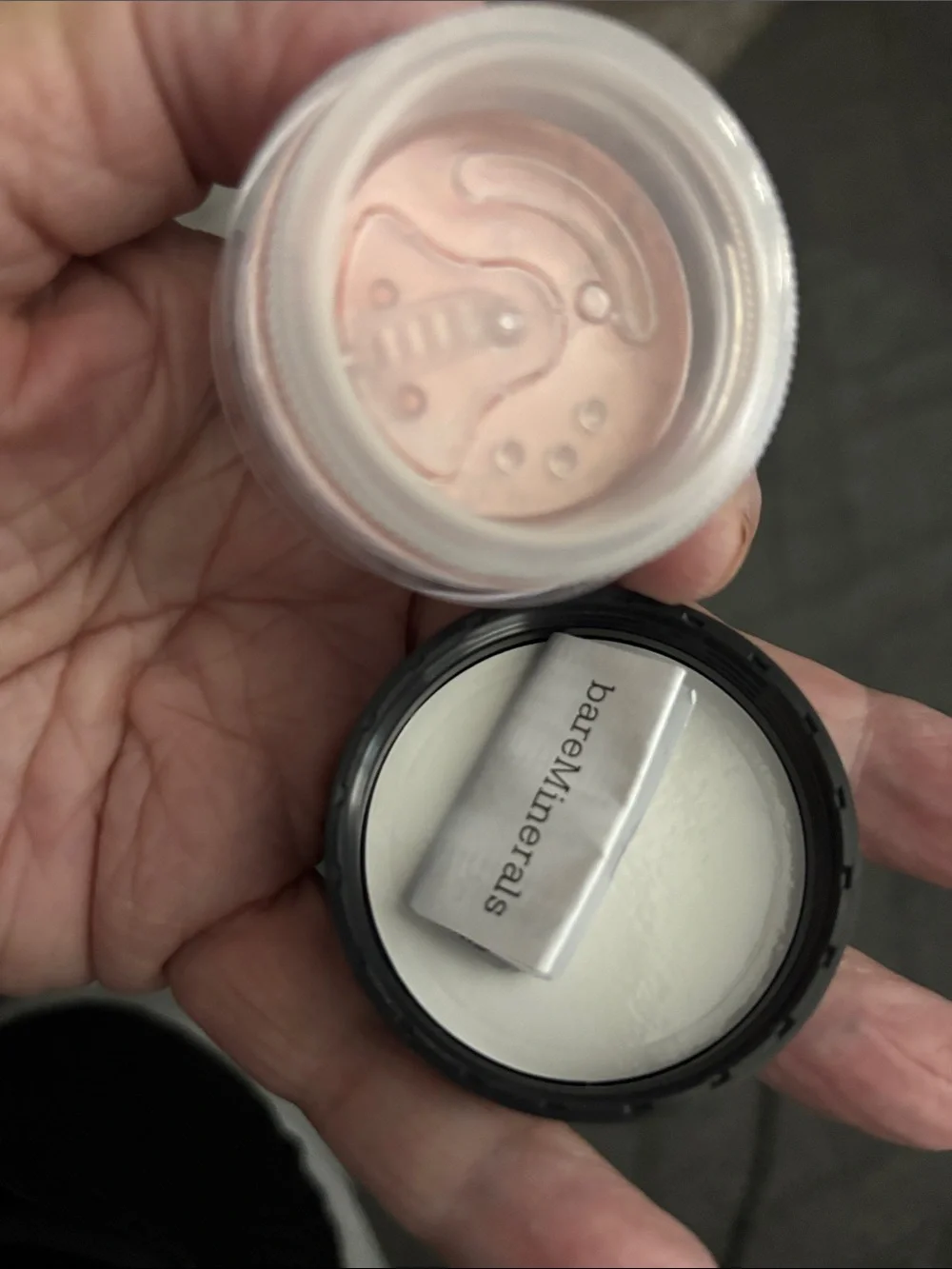 Statement Radiance bareMinerals All Over Face Cover RARE